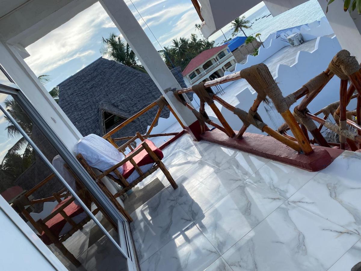 Zaina'S Beach House Nungwi Exterior photo